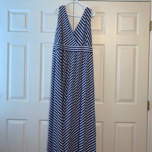 Plus size Torrid Maxi Dress size 4